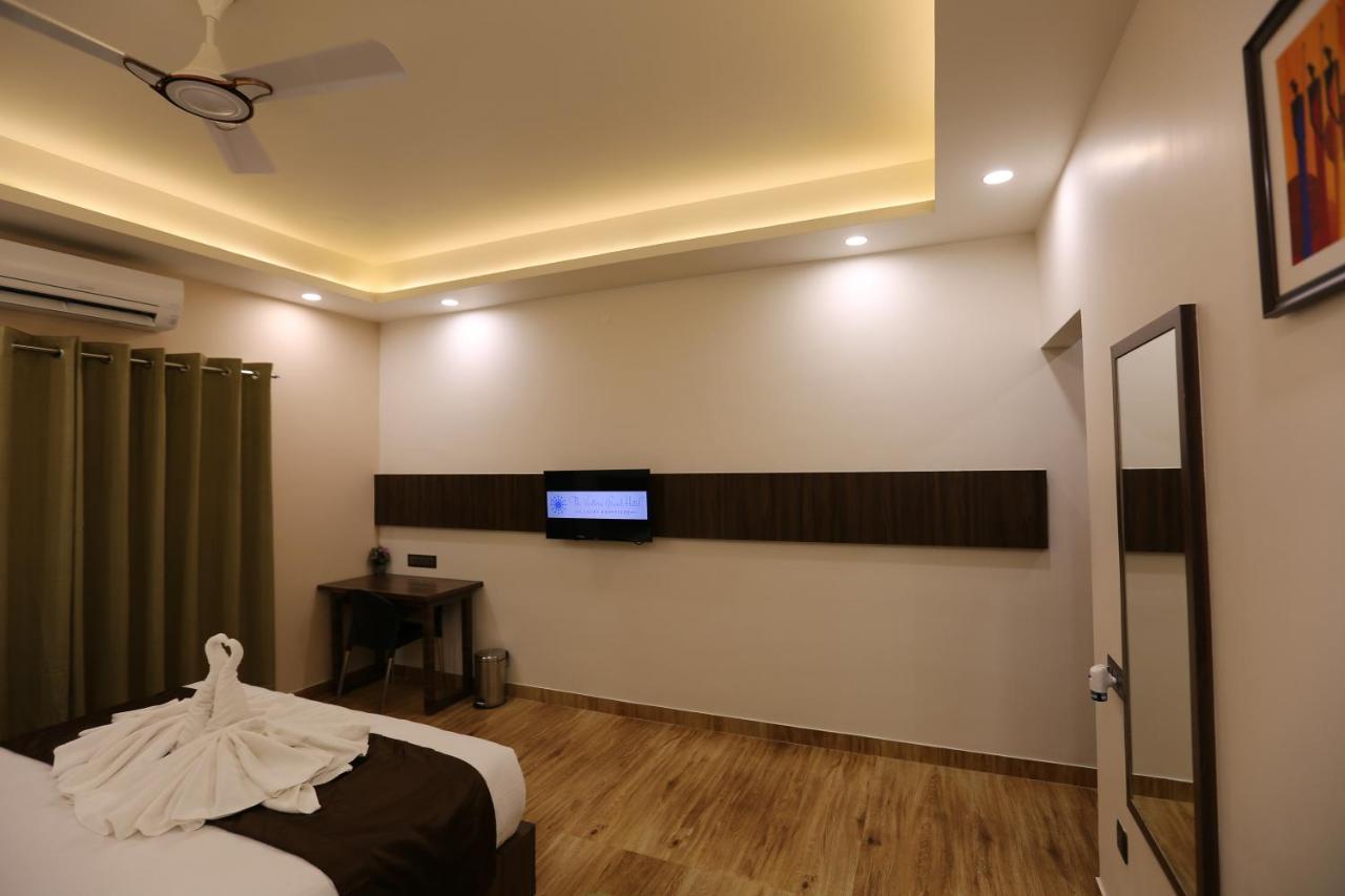 The Ventura Grand Hotel Bangalore Eksteriør bilde